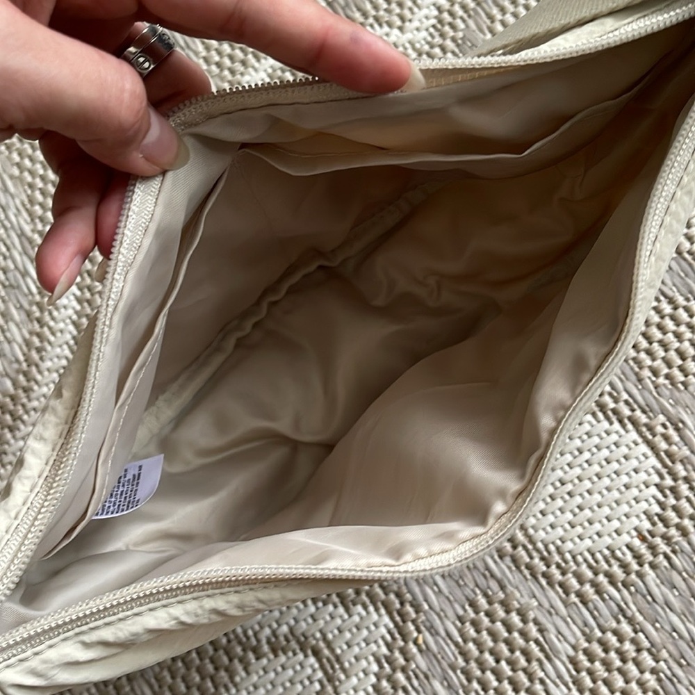 Uniqlo Beige Crescent Nylon Round Bag🥠 - Picture 5 of 15